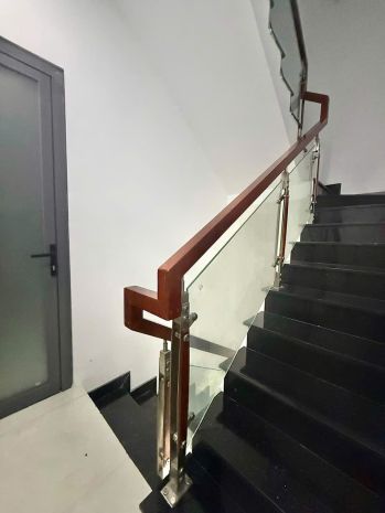 Bán nhà hxh 6m  đường lê lư - giao văn cao,  dt 4x10m, 4 7794103