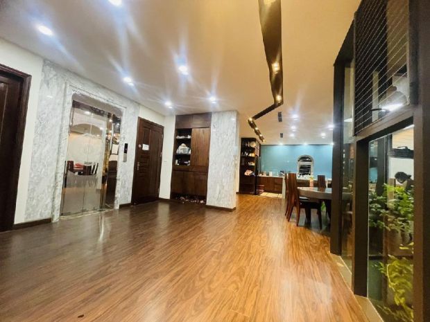 Bán rẻ 9 tầng lô góc mặt phố hoàng sâm cầu giấy hà nội. mặt 7794119
