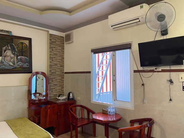Bán khách sạn 4 tầng đường nguyễn trường tộ - tân thiện - 7795091