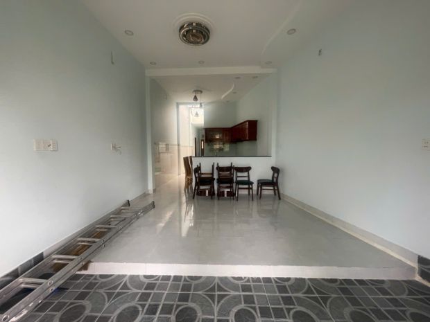 Hàng ngộp quận 12  nhà 92m² giảm còn 4,29 tỷ, chủ kẹt tiền 7798022