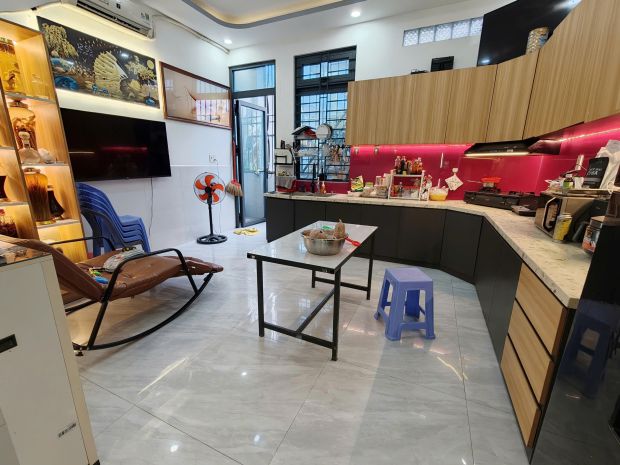 Chính chủ bán nhà hoàn công đối diện công viên kdc biconsi 7798798
