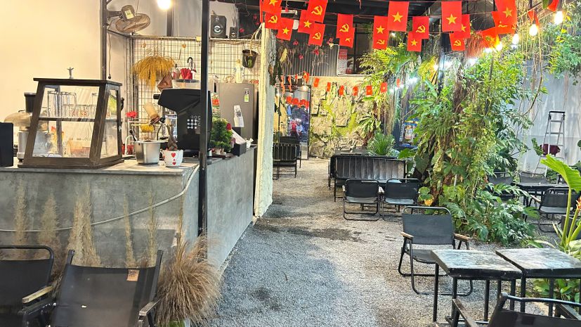 Sang nhượng quán cafe đang hoạt động mới nhất  khu chợ phú 7799580