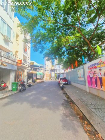 Tòa nhà 6 tầng khu phan xích long - dtsd 528m² - dòng 7800118
