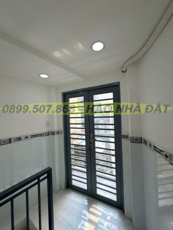 Bán nhà quận tân bình, dtsd 50m², đúc 3 lầu 2pn, sát 7800601