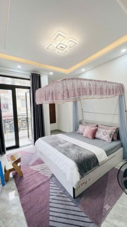 Bán nhà lô góc không lộ giới đường 10m quang trung gò vấp 7802430