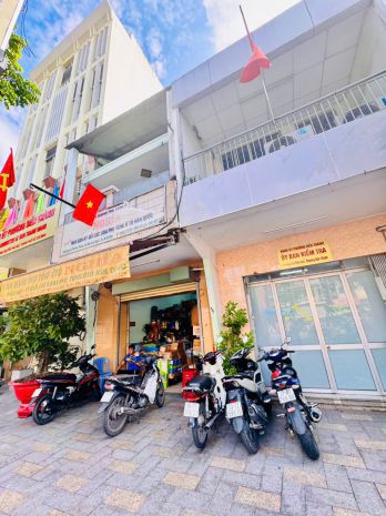 Quận 1: bán nhà 3 tầng mặt tiền nguyẽn thái học, p.bến 7802847