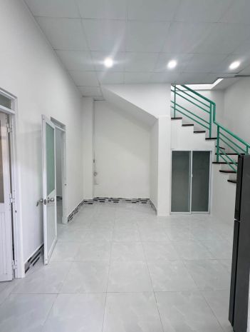 Cc cần bán nhanh căn nhà 2 tầng ở nha trang khu vực phía 7804077