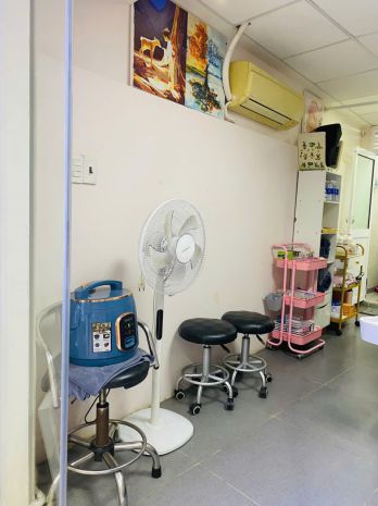 Sang nhượng tiệm nail  mi  gội đầu đầy đủ nội thất, vào 7804143
