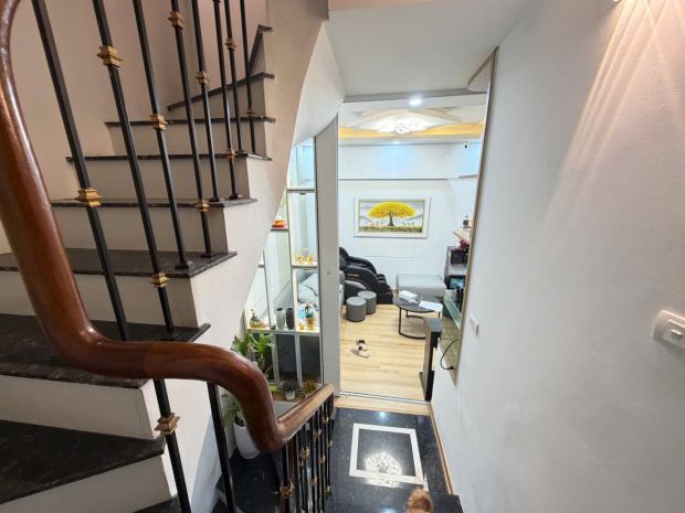 Chính chủ bán nhà ngõ 61 bằng liệt  nhà đẹp, full nội 7804258