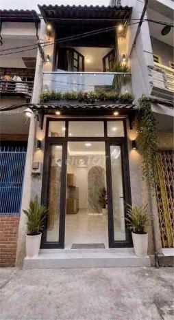 Nhà chính chủ - sổ hồng riêng tại đường đoàn văn bơ, phường 7805810