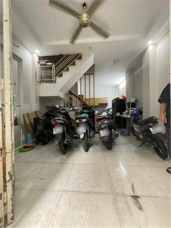 Quận 10  nhà 4 tầng btct. 7806265