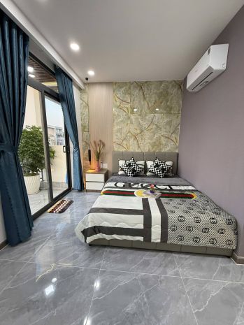 Bán nhà 92m²  gia nhinh 4 ty  đường 6m, gần tô ký 7807363