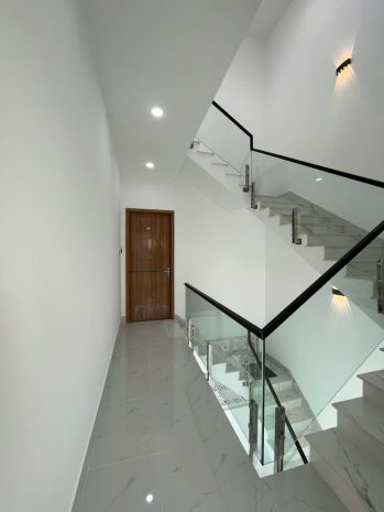 Bán nhà mặt tiền nguyễn thị tôm đường 12m, 4pn, 4 tầng sử 7808726