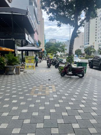 Bán đất mặt tiền phạm văn đồng, sát khách sạn roliva, 7810670
