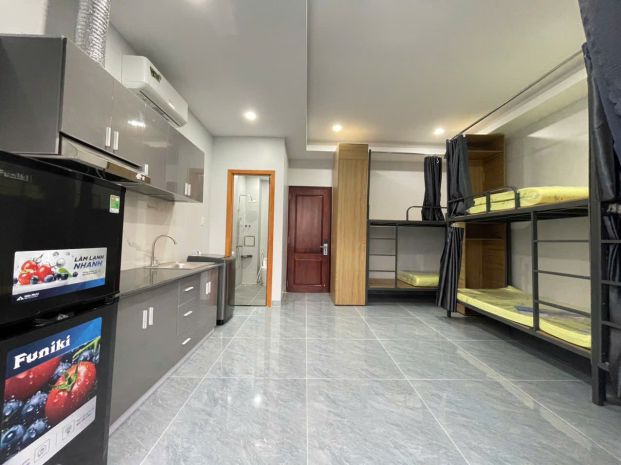 Nhà vị trí đẹp  chính chủ cần bán căn nhà 5 tầng đường lê 7811064
