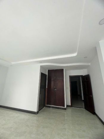 Nhà 4 tầng 6x24 mới đẹp hẻm xe hơi  ngay cục thi hành án 7811161