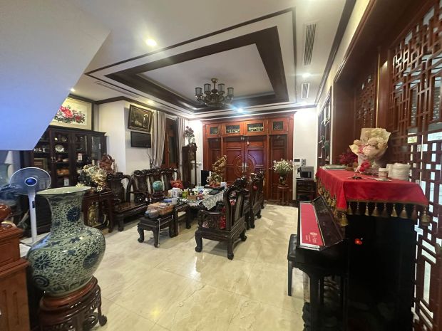 Ban biêt thư ngo ô tô tranh phô trung kinh 7812982