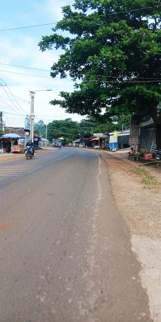 Bán nhà  đất mặt tiền nhựa nam lộ 101  gần dt770b- xã la n 7813467