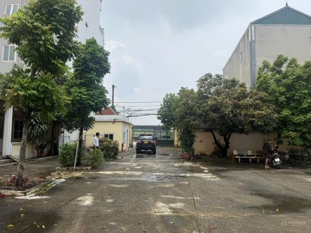 Cho thuê nguyên khu trung tâm đào tạo 3.000m² 7813512