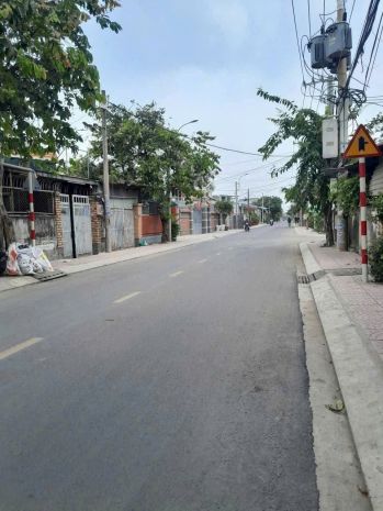 Bán kho xưởng mặt tiền đường nhựa 20m  tân hiệp 4, hóc môn! 7817675