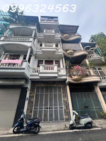 Chính chủ gửi bán nhà phố trương định  hoàng mai 5 tầng, ô 7817971